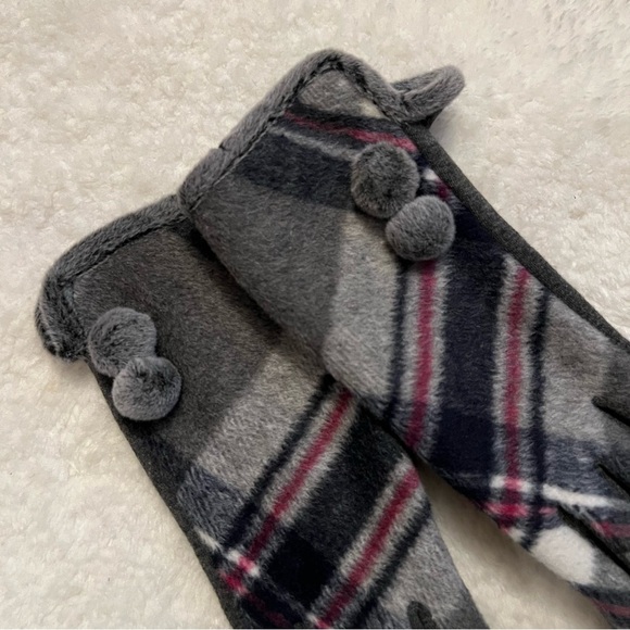 Scottish Tartan Pom Pom Gloves Black Gray Pink Plaid New Without Tags - Picture 2 of 5